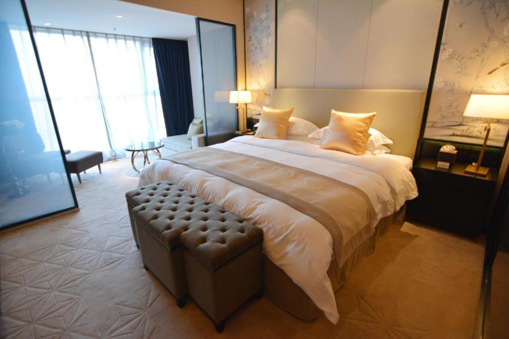 Doubletree By Hilton Uy Hải Ngoại thất bức ảnh